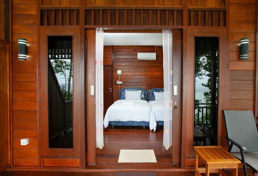 Номер Стандарт с Балконом, Maratua Dive Center And Lodge