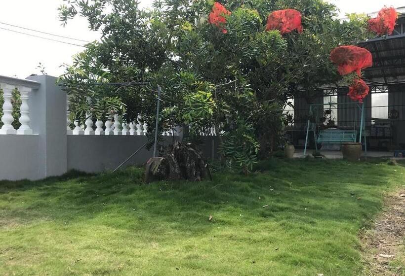 Бунгало Стандарт Вид на Сад, Cozy And Comfortable Homestay In Sungai Siput