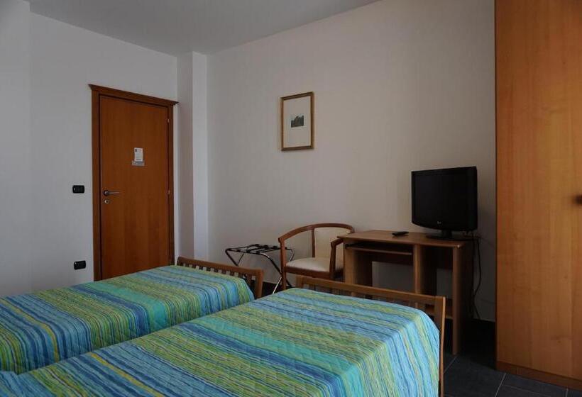 Standard room with outdoor bath, Luxury B&b Dimora Albani