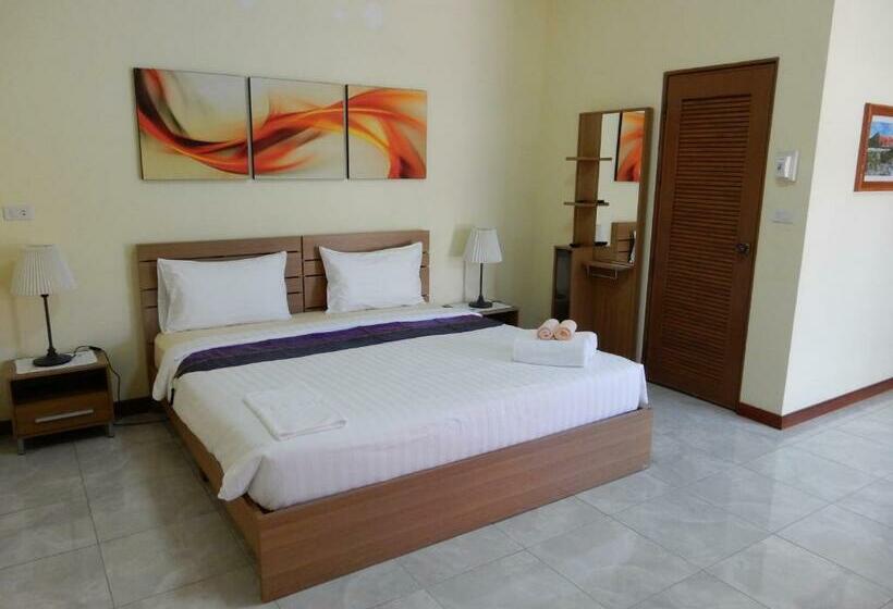 Номер Superior, Malee Resort