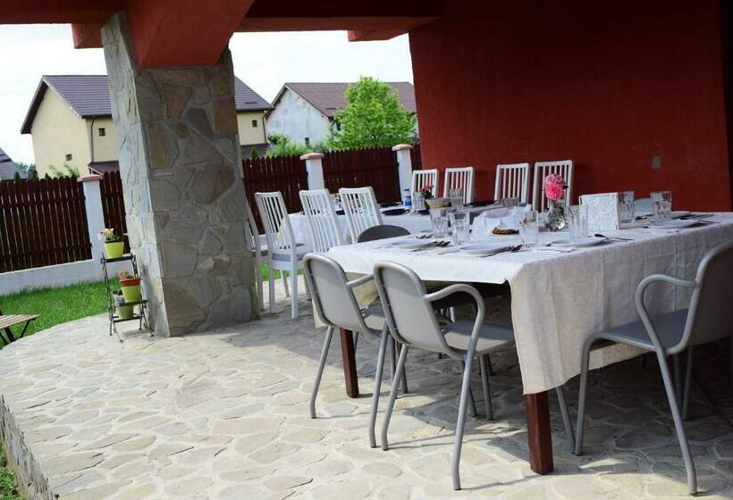 اتاق لوکس, Pensiunea Corbeanca   Cazare Si Evenimente