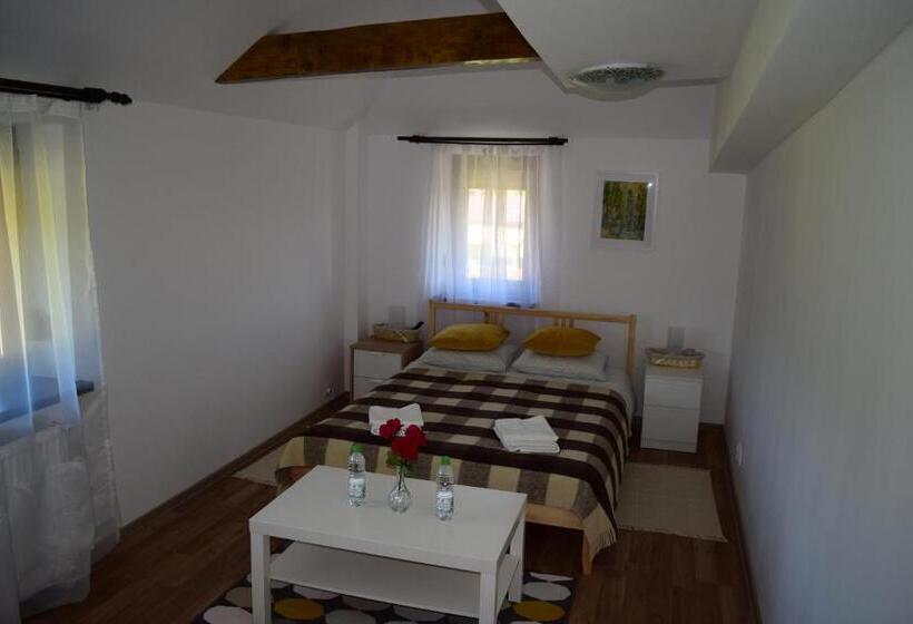 آپارتمان 2 خوابه, Pensiunea Corbeanca   Cazare Si Evenimente