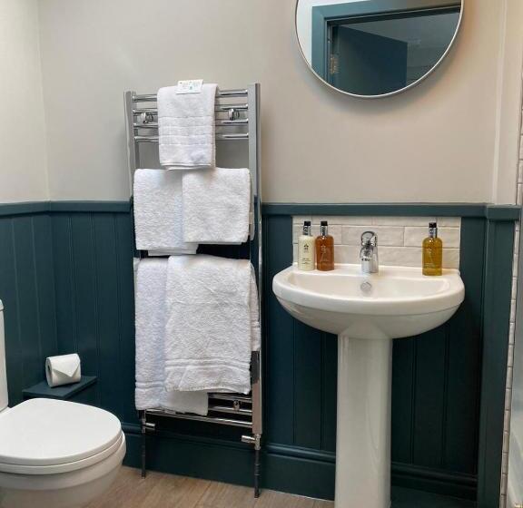 Номер Стандарт, The Scotts Arms Village Inn