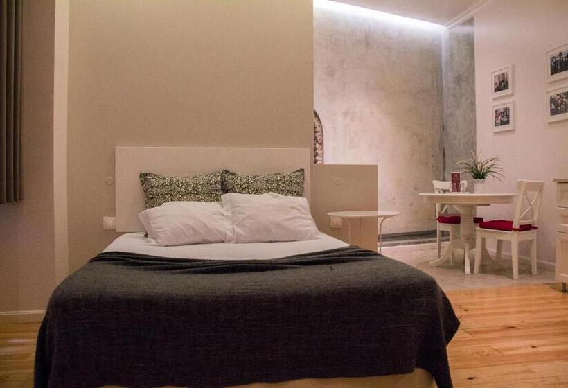 Студия Стандарт, Lisbon Arsenal Suites