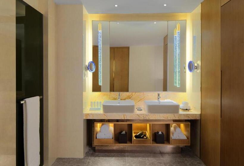 Номер бизнес-класса, Radisson Blu Hotel Kashgar