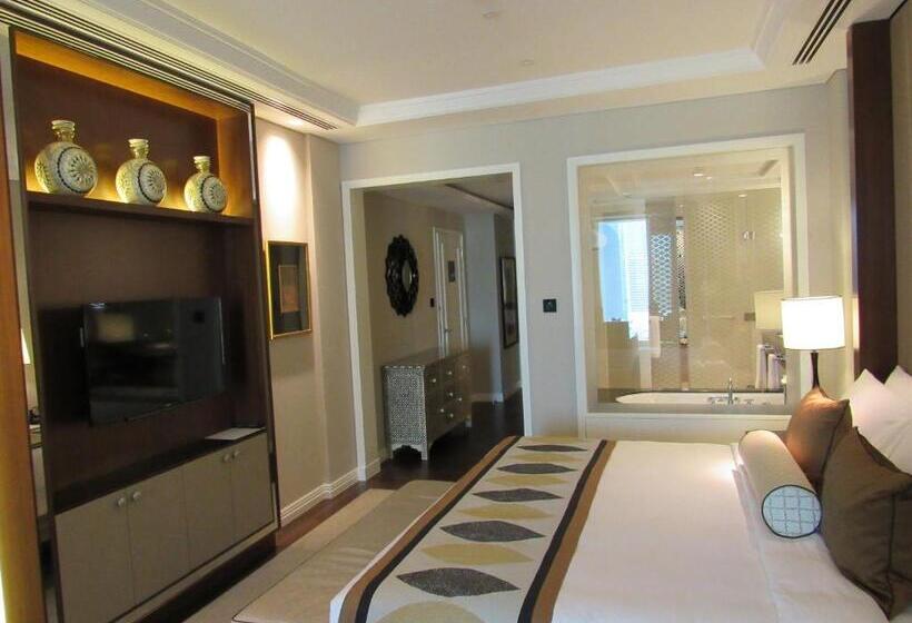 Полулюкс Вид на Город, Taj Dubai