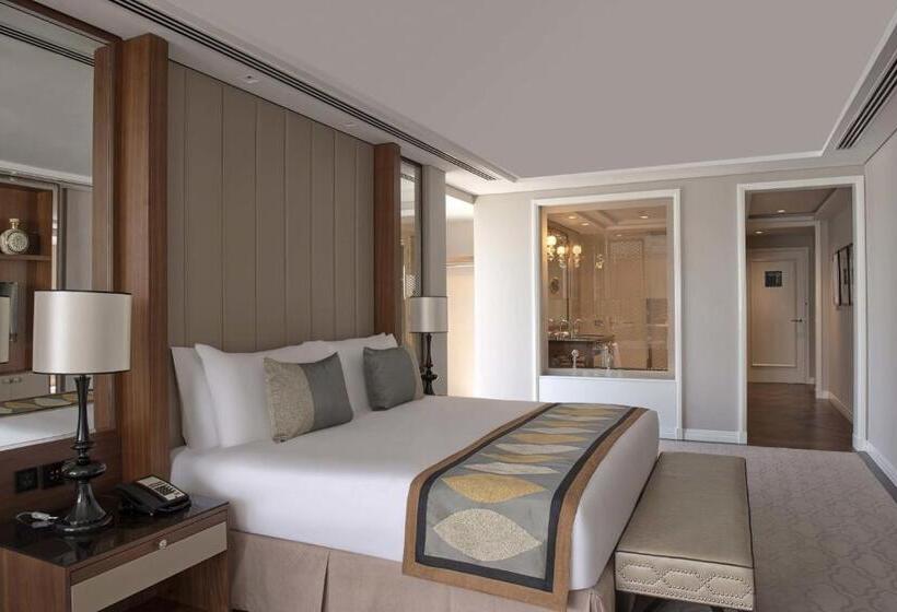 Полулюкс Повышенной Комфортности, Taj Dubai
