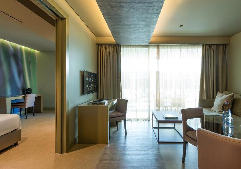 Люкс, Saccharum Resort