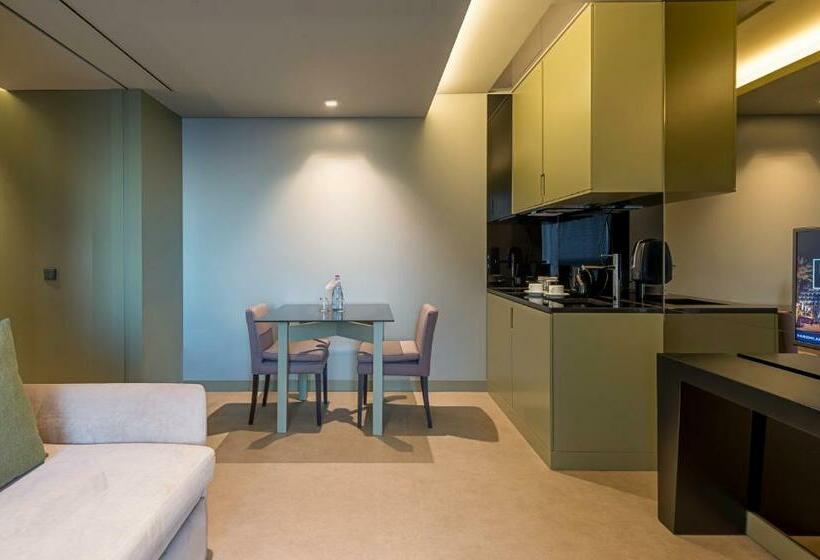 Люкс Боковой Вид на Море, Saccharum Resort