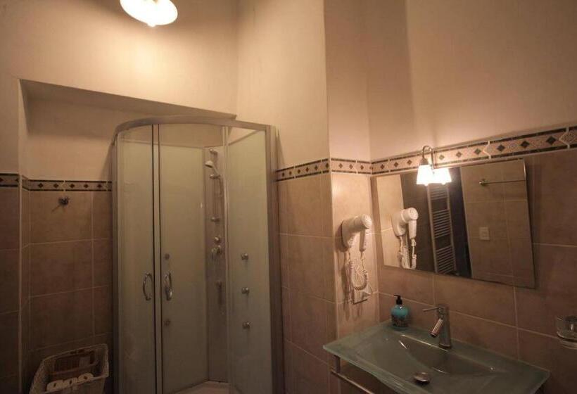 Апартаменты 5 спален, Antica Corte Milanese