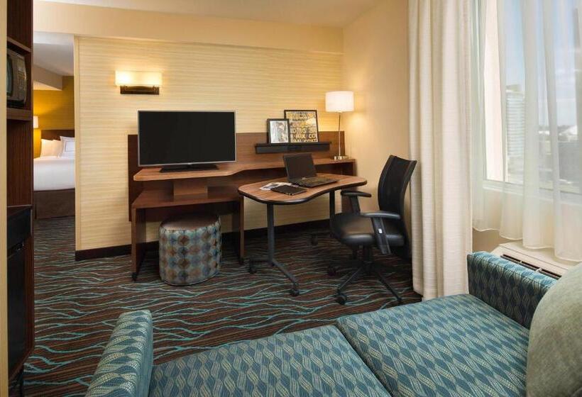 スタンダードスタジオ, Fairfield Inn & Suites By Marriott Calgary Downtown