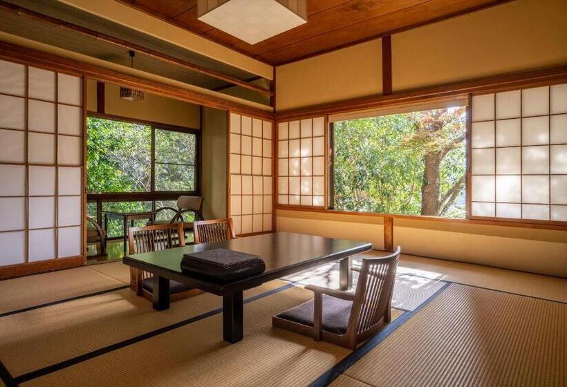 Семейный Номер, Jinya Ryokan