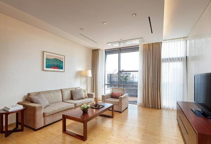 Апартаменты 3 Спальни, Lotte Resort Jeju Artvillas