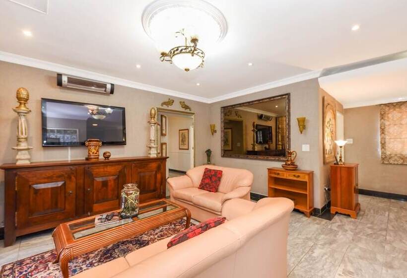 Апартаменты 2 Спальни, Villa Simonne