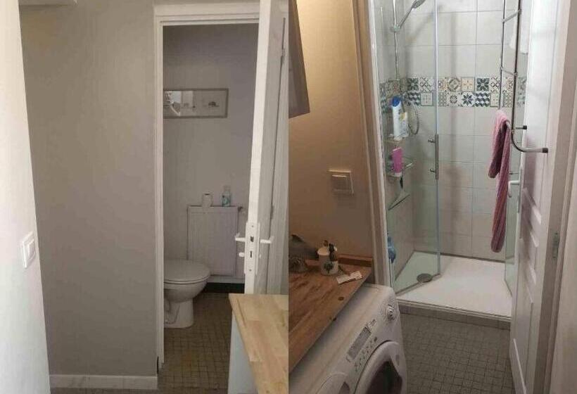 Номер Стандарт Индивидуальный, Chambre Calme Et Accueillante, Parking Gratuit, Navette Gare Ou Aéroport