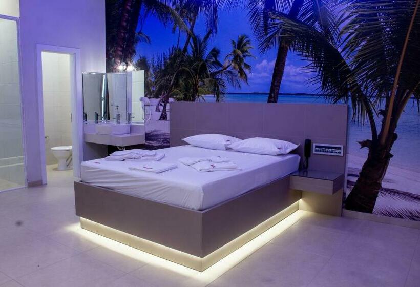 Люкс, Motel Exótic