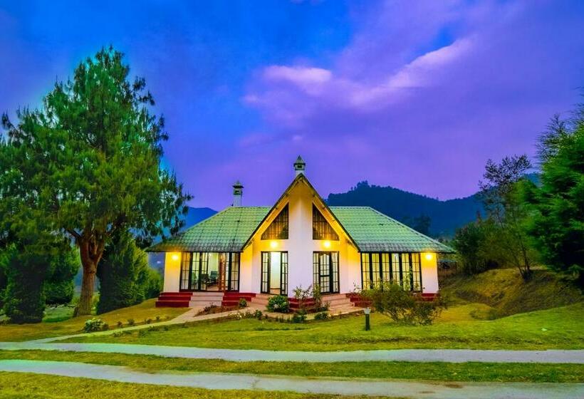 Номер Стандарт Вид на Сад, Southern Panorama Campnoel Munnar
