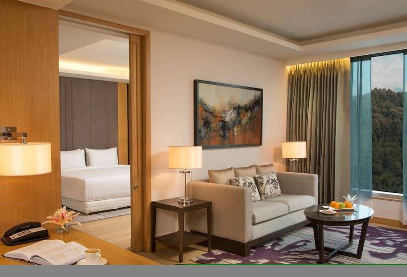 小型套房, Radisson Blu Hotel Guwahati