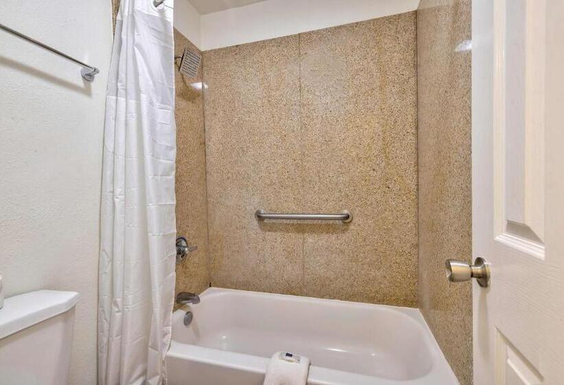 适合残疾人使用的标准间, Motel 6bryan, Tx  College Station