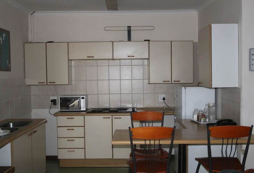 Семейный Номер, Doves Nest Guest House