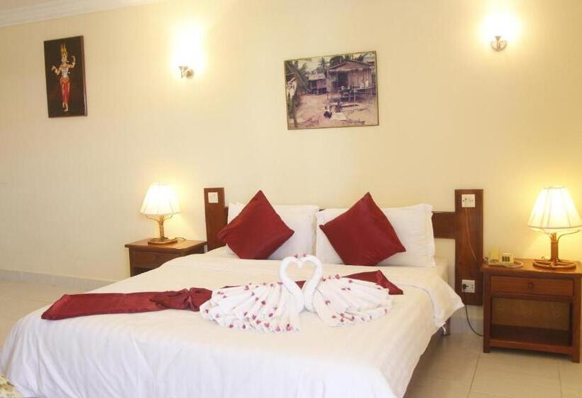 Номер Deluxe, Don Bosco Hotel School