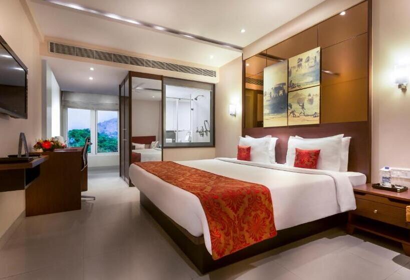 Номер Superior, Regency Sameera Vellore By Grt Hotels