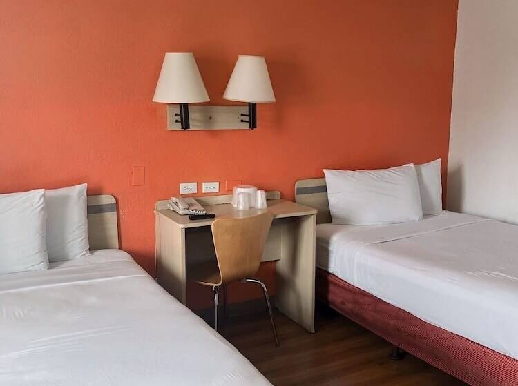 Номер Стандарт, North Hills Inn