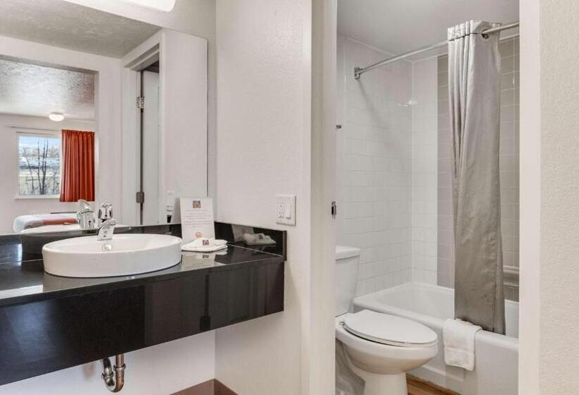 Четырехместный Номер Deluxe, Motel 6youngstown, Oh