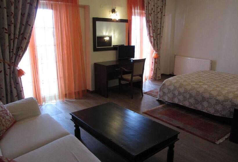 Люкс Семейный 2 Спальни, Manthos Mountain Resort & Spa