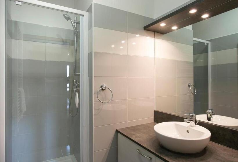 Апартаменты 4 Спальни, Residence Club Mmv L Etoile Des Cimes