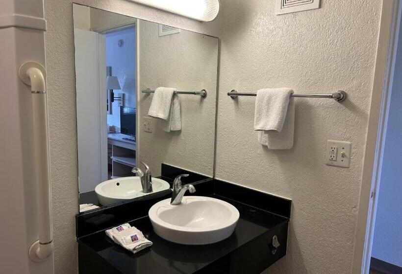 Четырехместный Номер Стандарт, Motel 6 Stanton, Ca