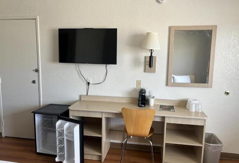 高品质的四人房间, Motel 6 Stanton, Ca
