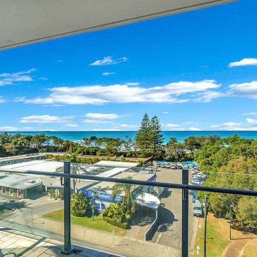海の見える３ベッドルームアパートメント, Tradewinds Apartments