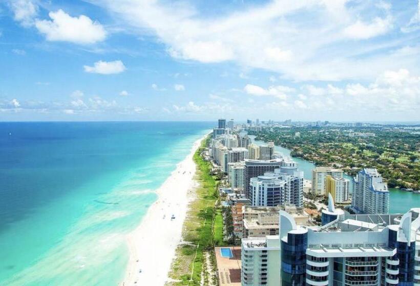 高级套房, 1 Hotel & Homes Miami Beach Oceanfront Residence Suites By Joe Semary