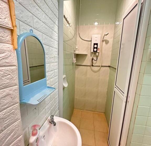 Дом 4 Спальни, Mac Inn 94