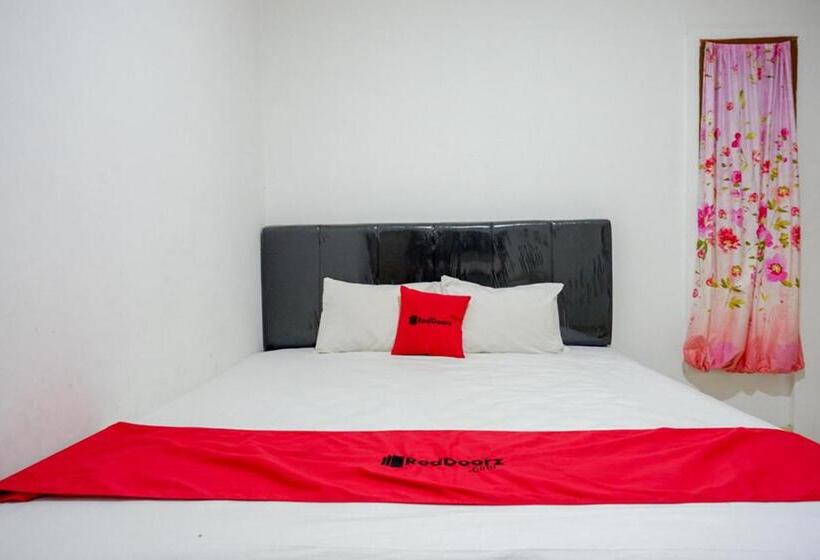 标准间, Reddoorz Near Universitas Negeri Makassar 3