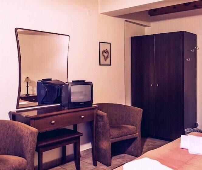 Номер Стандарт, Guesthouse Teloni