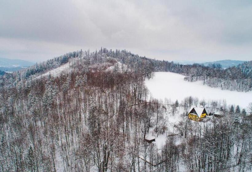 Номер Стандарт Вид на Сад, Leśniczówka Pod śnieżką