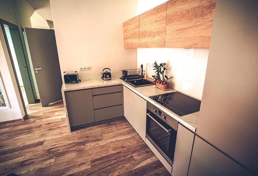 Люкс Повышенной Комфортности, The Loft   Garncarska 1