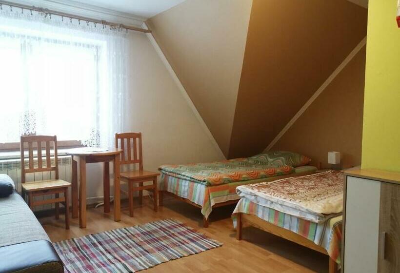 Четырехместный Номер Стандарт, Agroturystyka U Robka