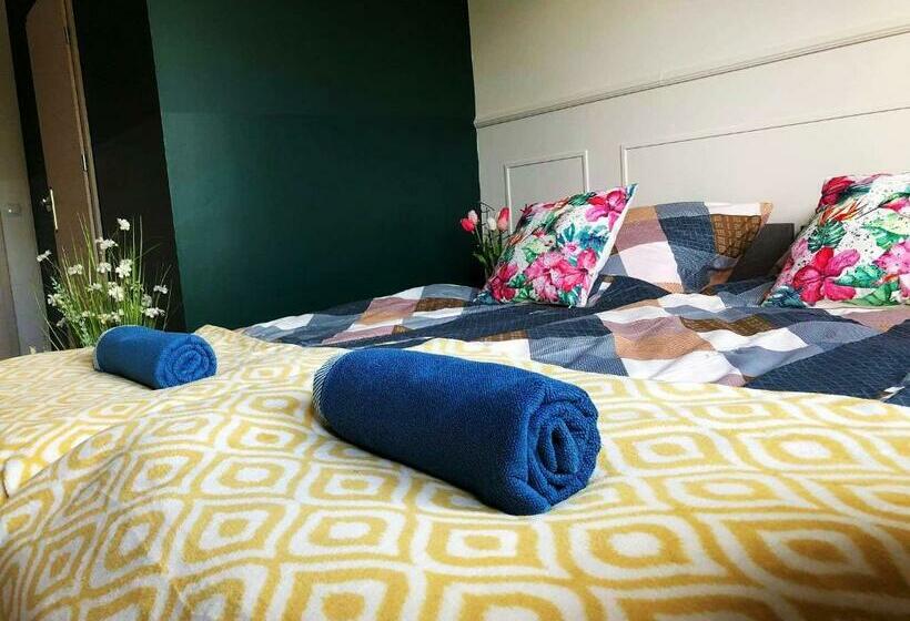 Номер Deluxe, Pokoje Hotelowe Siedlczanka