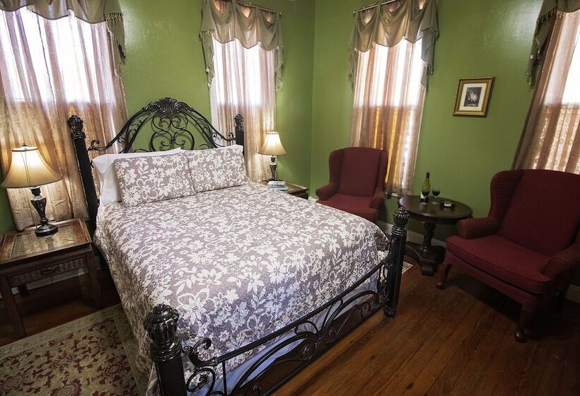 Номер Стандарт, White Oak Manor Bed And Breakfast
