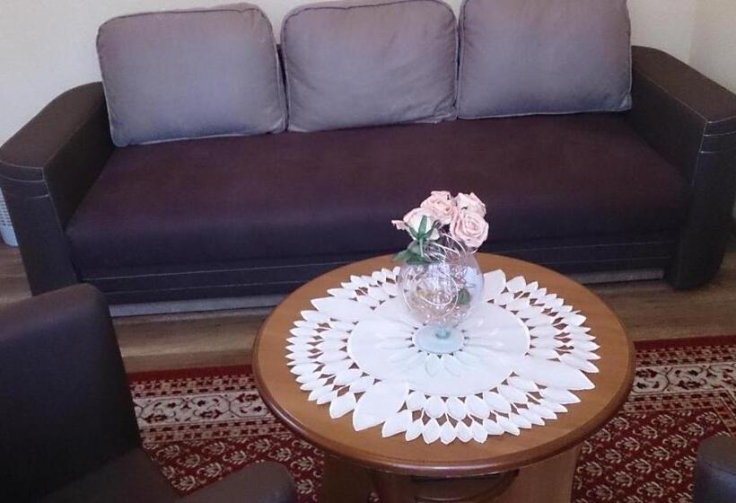 آپارتمان 1 خوابه, Villa Europa