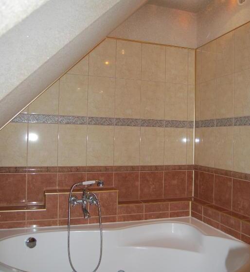 آپارتمان 1 خوابه با چشم‌انداز دریا, Villa Europa
