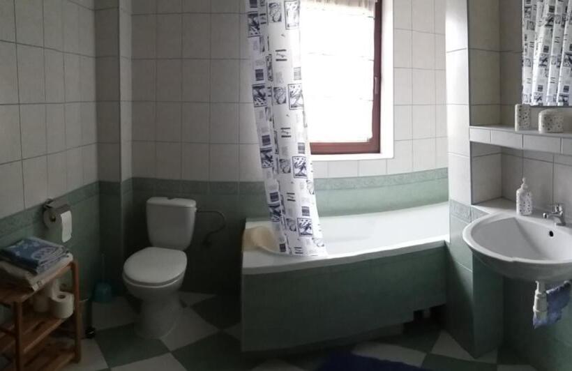 Standard room with outdoor bath, Willa Mirabelka