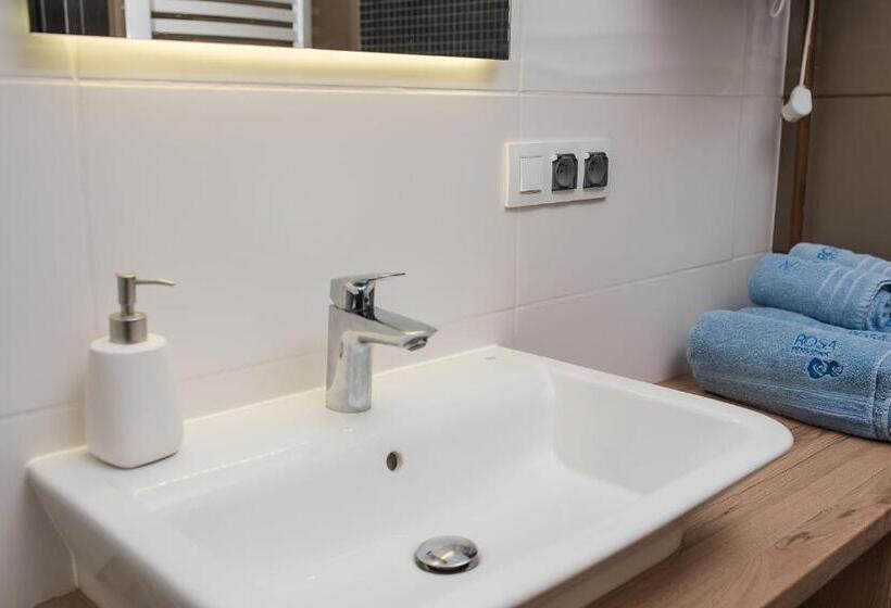 Апартаменты 2 Спальни, Rosa Apartamenty