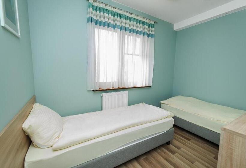 Апартаменты 2 Спальни, Rosa Apartamenty