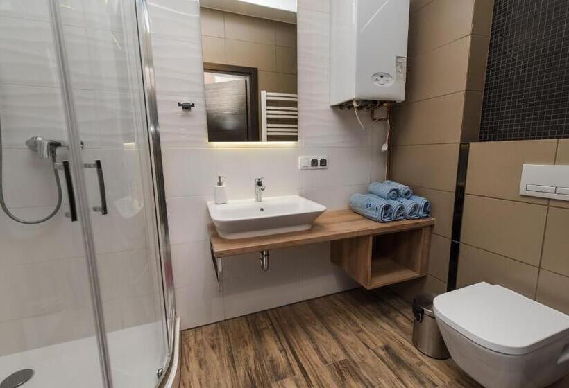 Апартаменты 2 Спальни, Rosa Apartamenty