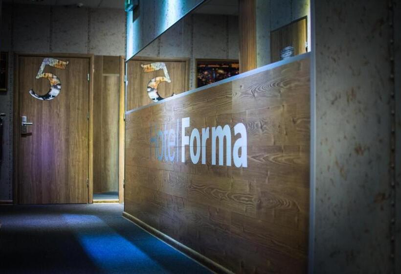 单人经济间, Forma