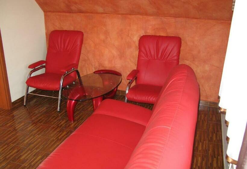 Апартаменты 1 Спальня, Motel Górno